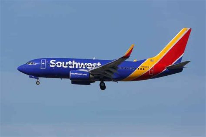 Southwest Workers Share the Real Story of Unprecedented Travel Disaster in Reddit Threads