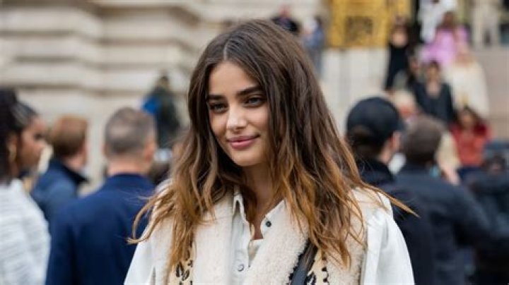 Taylor Hill Net Worth | Celebrity Net Worth