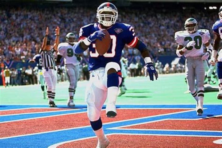Ten NFL Players Who Have Been To Prison