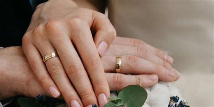 The Real Reason Why Wedding Rings Are Worn on the Left Ring Finger