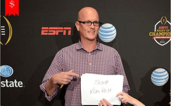 
The Rich Celebrity: Scott Van Pelt has Huge Salary and Net Worth, Get Full info Here!