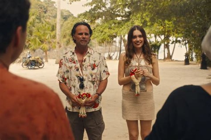 Watch an Exclusive Clip from Tonight’s Season 3 Premiere of “Paradise Run” – Celeb Secrets