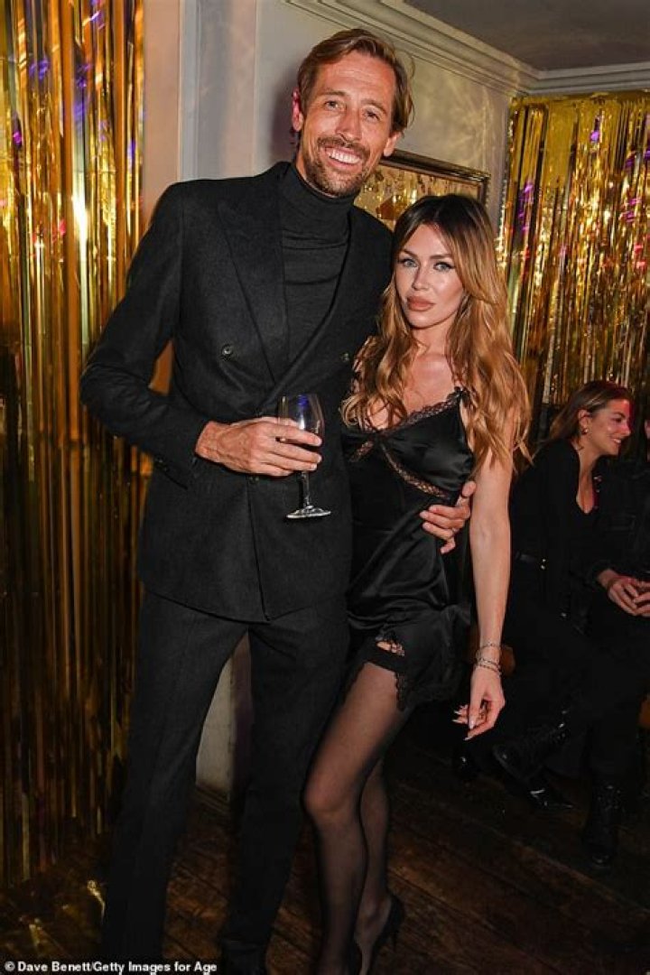 Who is Abbey Nolet Dating Now?