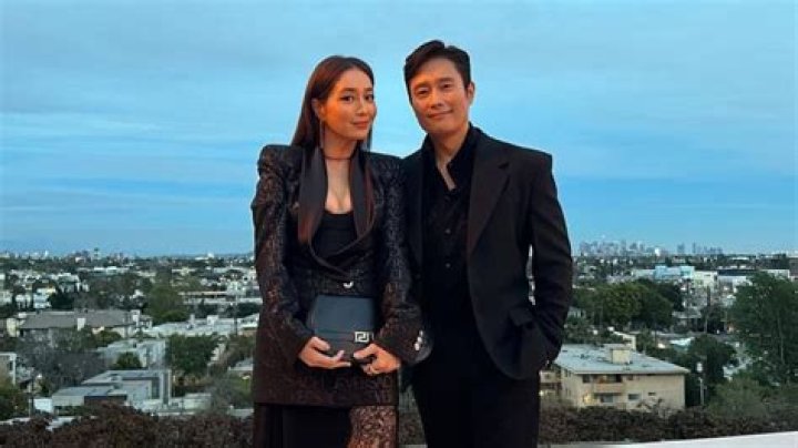 Who is Annika Jung Dating Now?