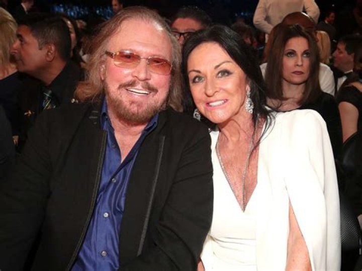 Who is Barry Melrose Dating Now?