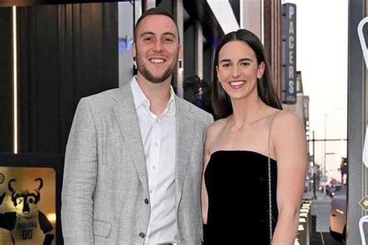 Who is Daniel Clark Dating Now?