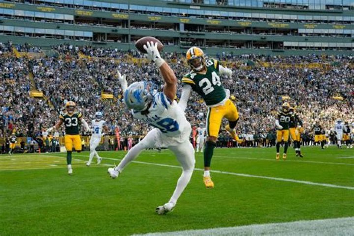 Who is Davante Adams Dating Now