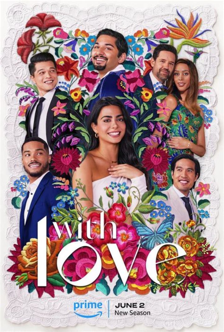 Who is Emeraude Toubia Dating Now
