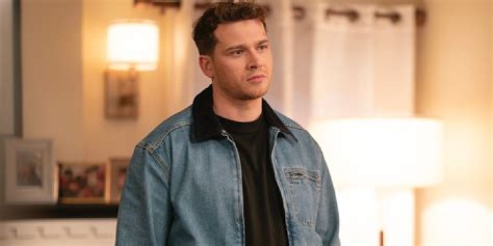 Who is Evan Roderick Dating Now