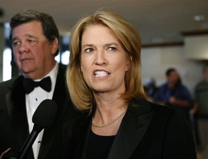 Who is Greta Van Susteren Dating Now