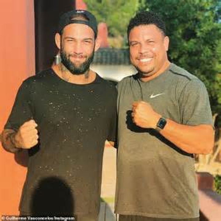 Who is Guilherme Vasconcelos Dating Now?