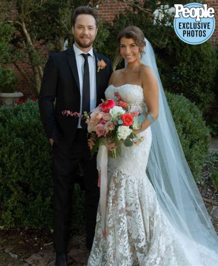 Who is Jeremy Davies Dating Now?