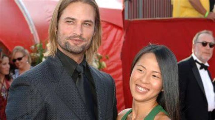 Who is Josh Holloway Dating Now