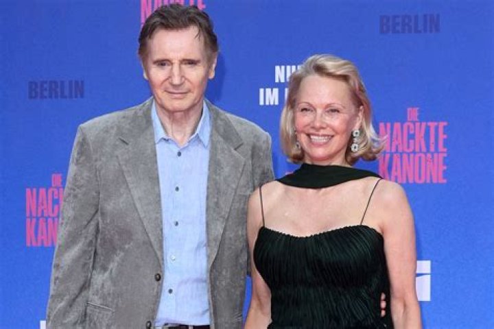 Who is Kenneth Anderson Dating Now?