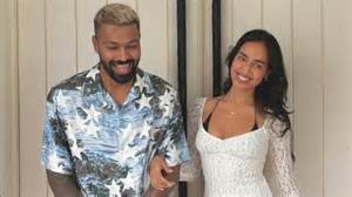 Who is Mahek Chahal Dating Now?
