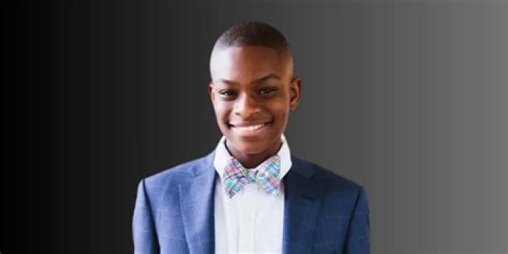 Who is Moziah Bridges Dating Now