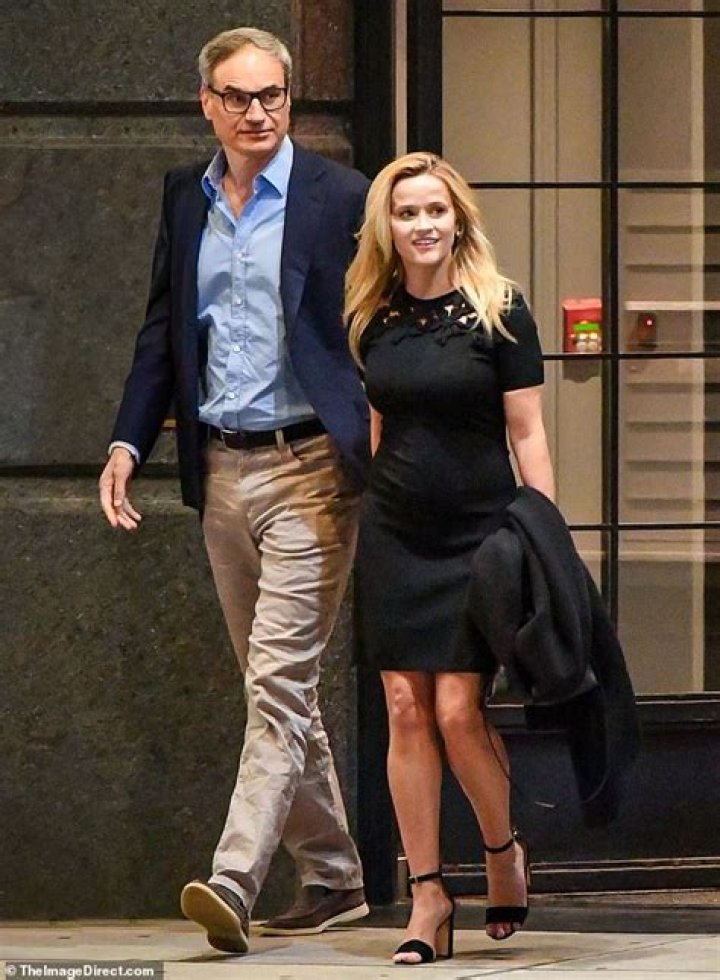 Who is Oliver Mellor Dating Now