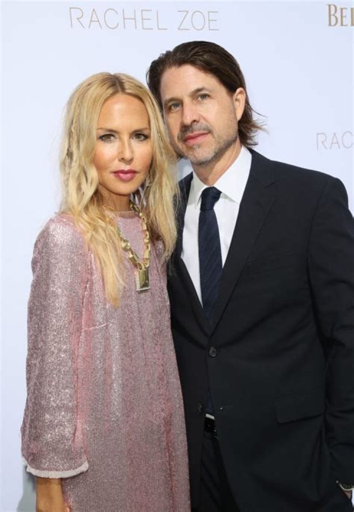 Who is Rachel Earls Dating Now?