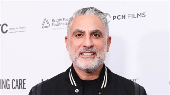 Who is Reza Norouzi Dating Now?