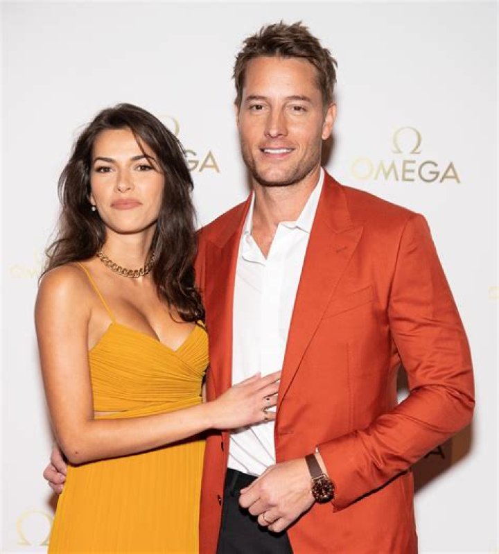 Who is Sofia Pernas Dating Now