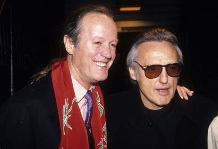 Why Dennis Hopper Banned "Easy Rider" Co-Star Peter Fonda From His Funeral