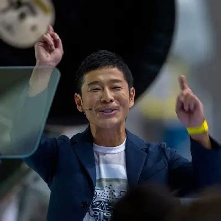 Yusaku Maezawa Net Worth | Celebrity Net Worth